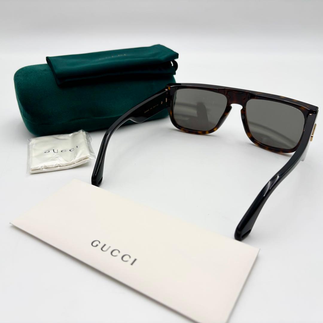 新品未使用 GUCCI グッチ サングラス サイドロゴ GG0664S