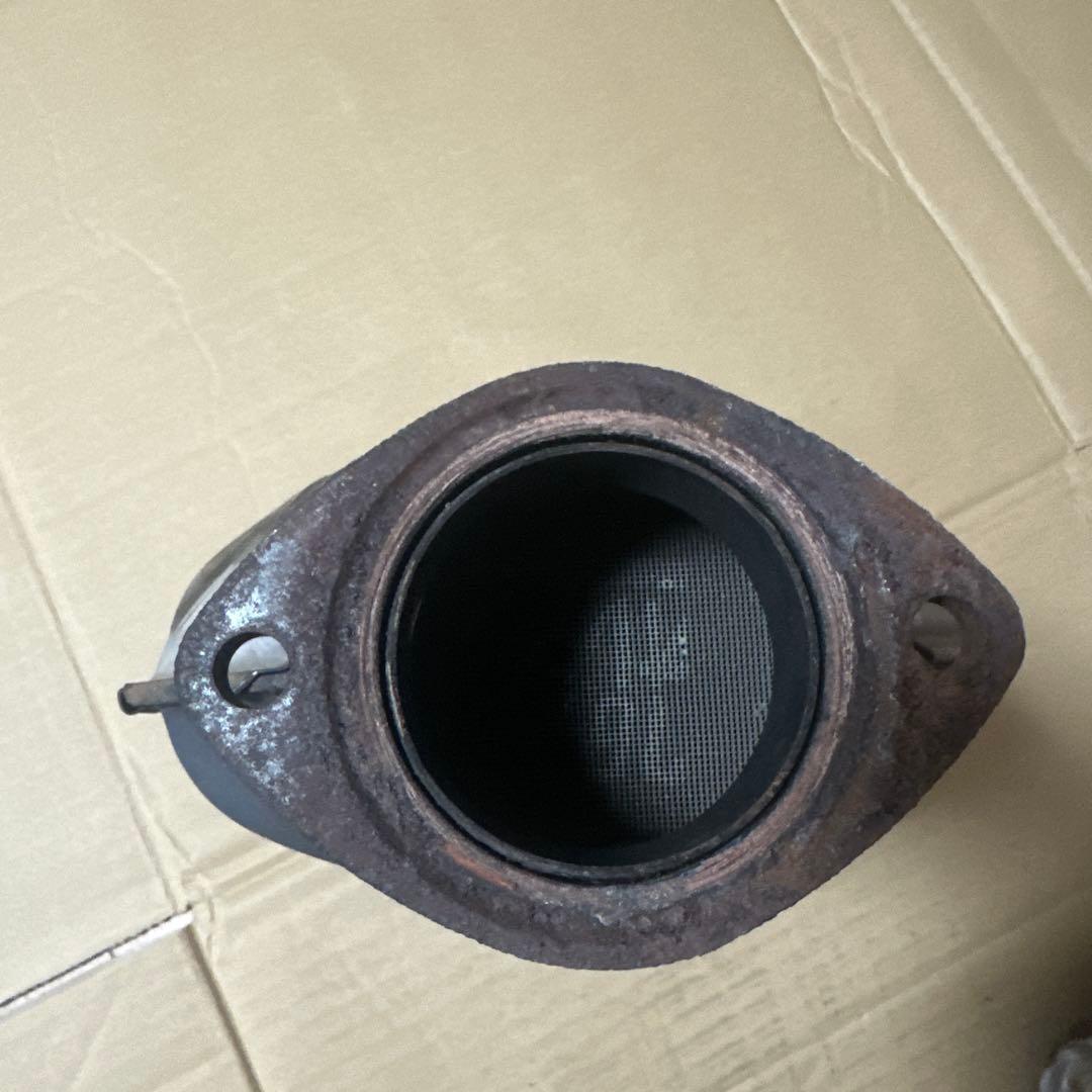 トヨタ セルシオUCF20 ・21純正触媒