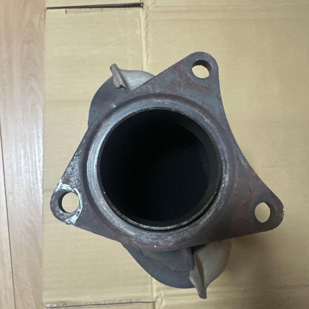 トヨタ セルシオUCF20 ・21純正触媒