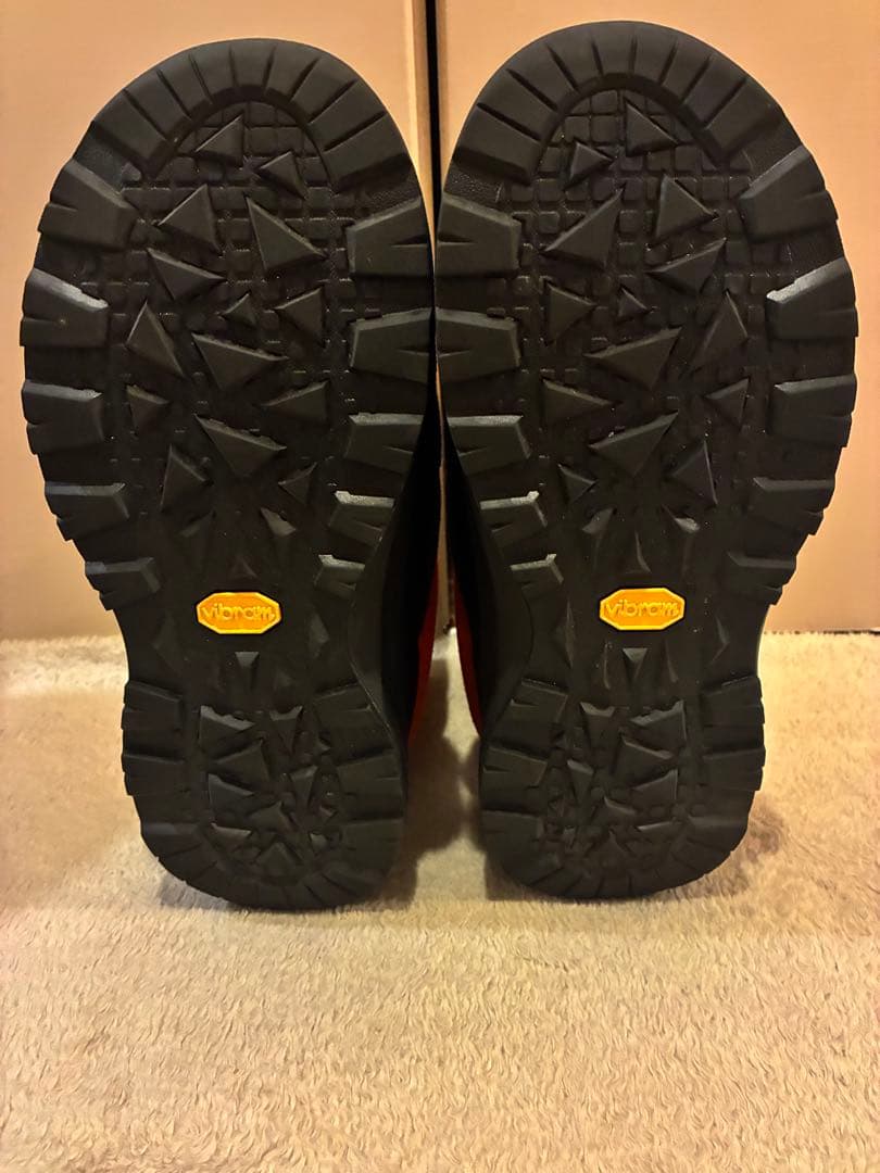 美品THE NORTH FACE ポーラテック ヌプシ ショートブーツ オレンジ