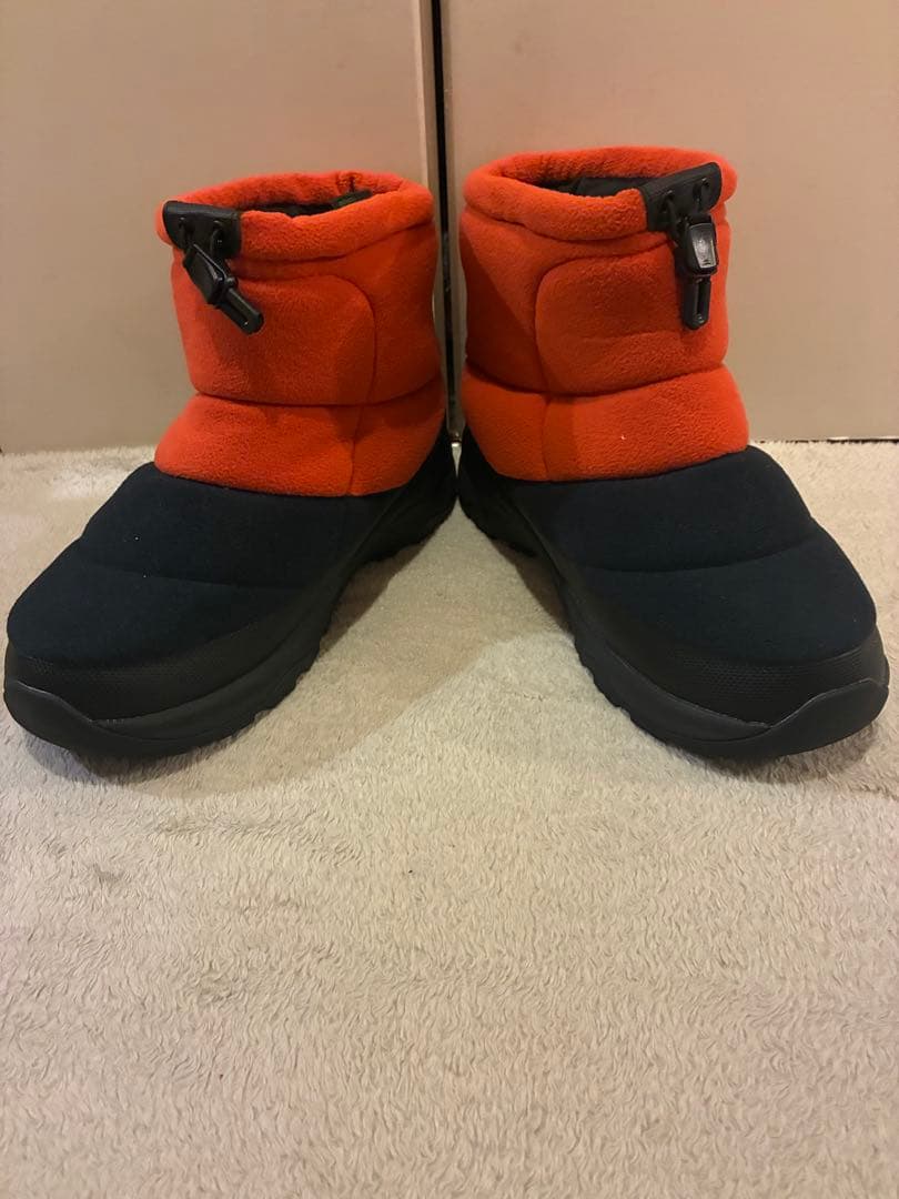 美品THE NORTH FACE ポーラテック ヌプシ ショートブーツ オレンジ