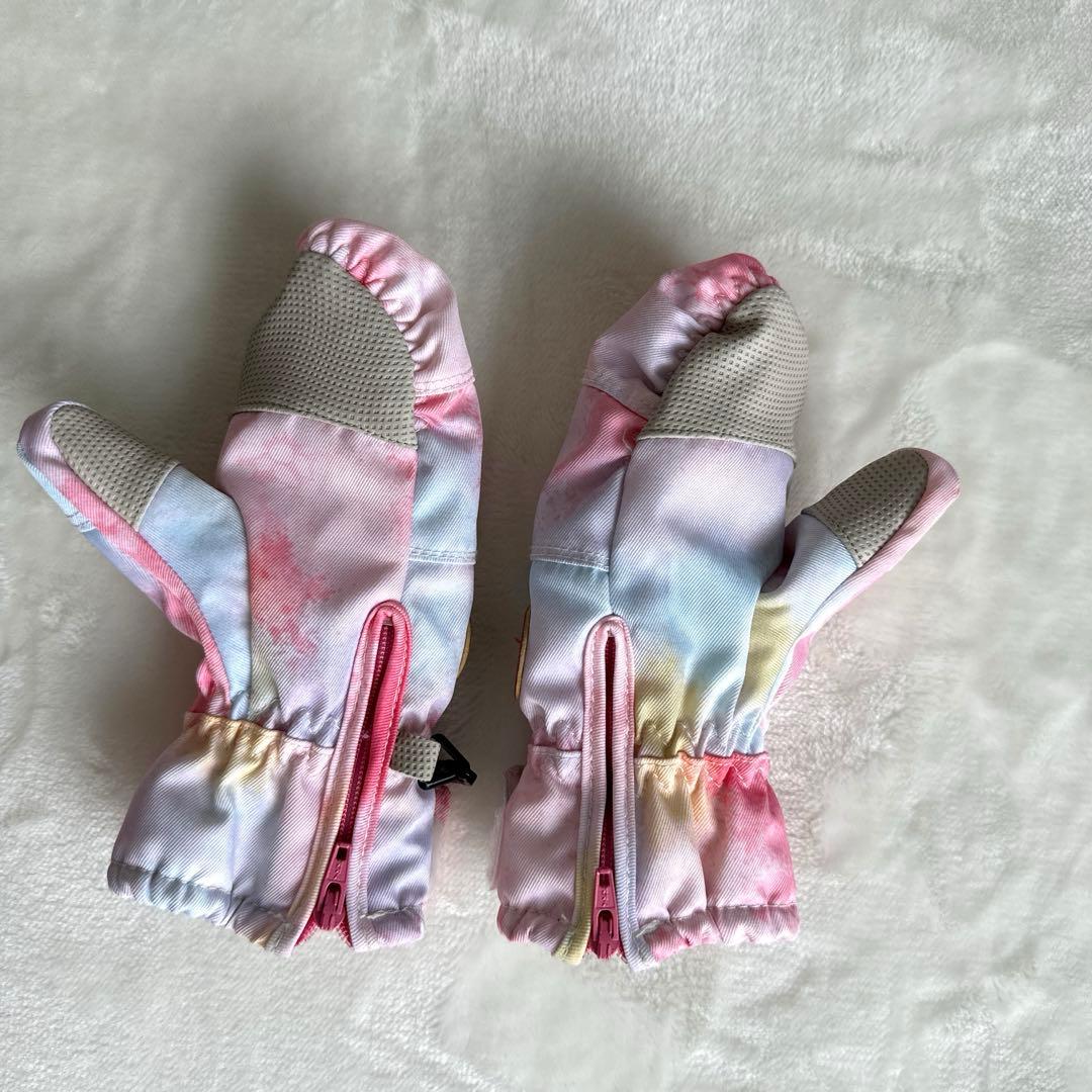 【まゆゆ】新品　YUK スキーウェア 100 手袋付き　スノーウェア