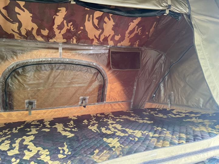 電動ルーフテント