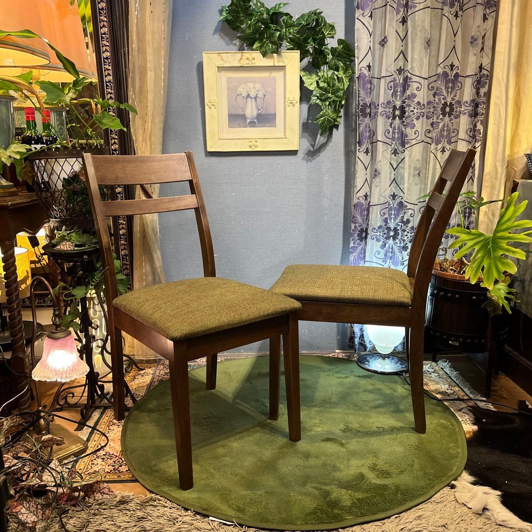 2脚セット　軽量　コンパクトチェア 　北欧スタイル