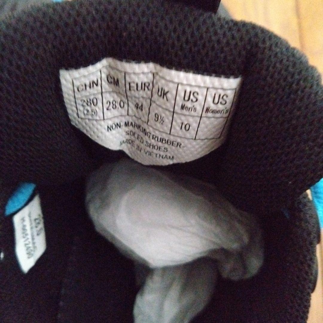 YONEXテニスシューズ２８センチ