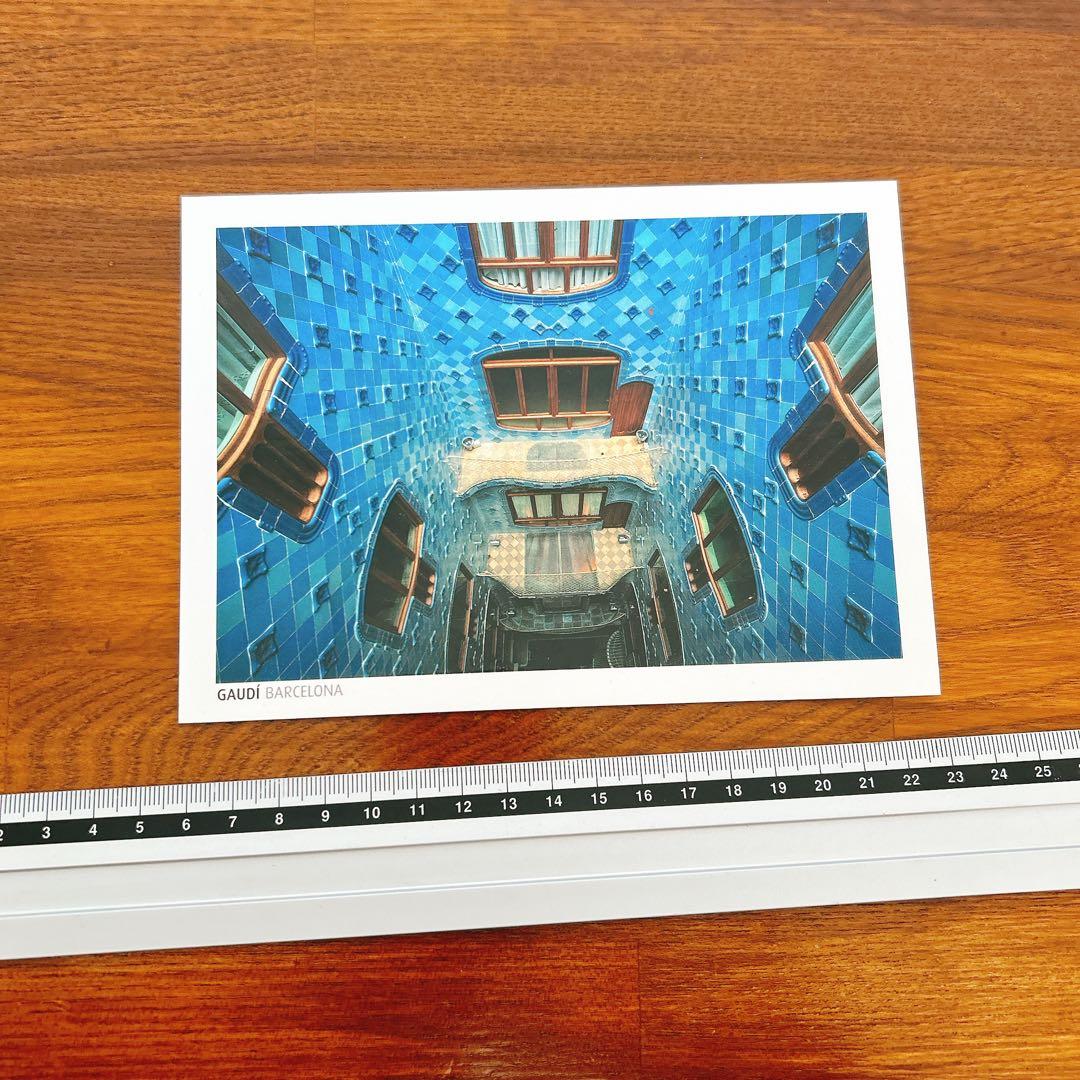 Park Güell Gaudí Barcelona グエル公園　ガイドブック