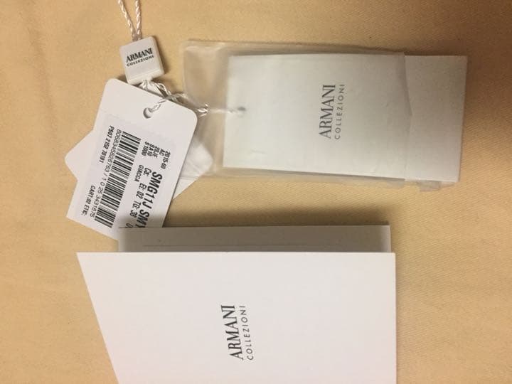 ノーカラージャケット38アルマーニ新品同様
