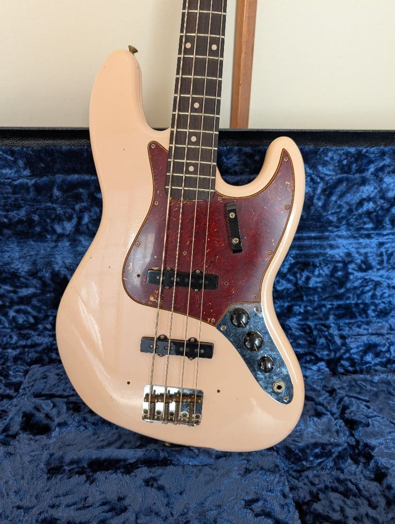 ベース FENDER USA Custom Shop 1964 JAZZ BASS