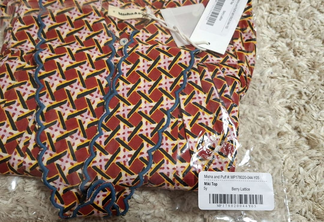 Misha and Puff Miki Top Berry Lattice　5y