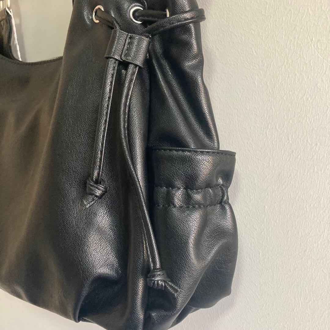 Stand Oil Breezy ブラック ショルダーバッグ