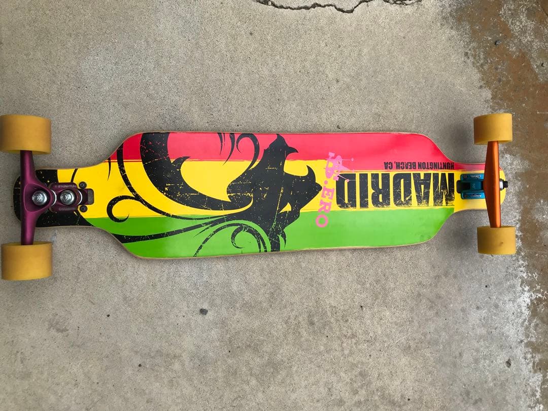 madrid スケートボード カラフルデザイン