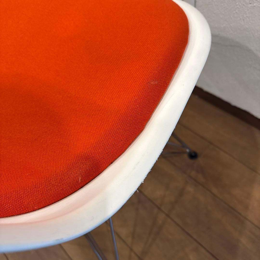 Vitra イームズ サイドシェルチェア DAW