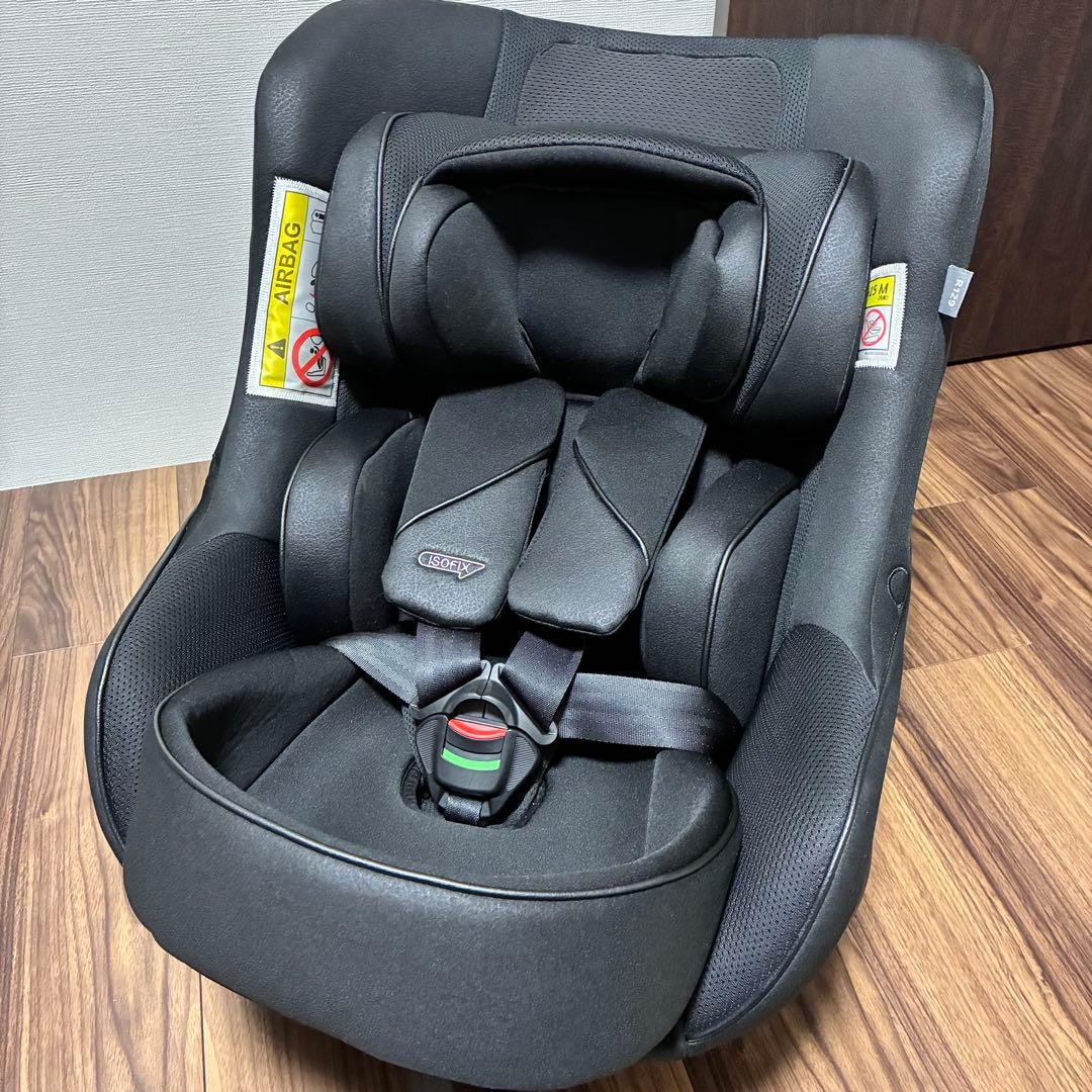 【美品】Aprica チャイルドシート　アカチャンホンポ　クルリラビッテエックス