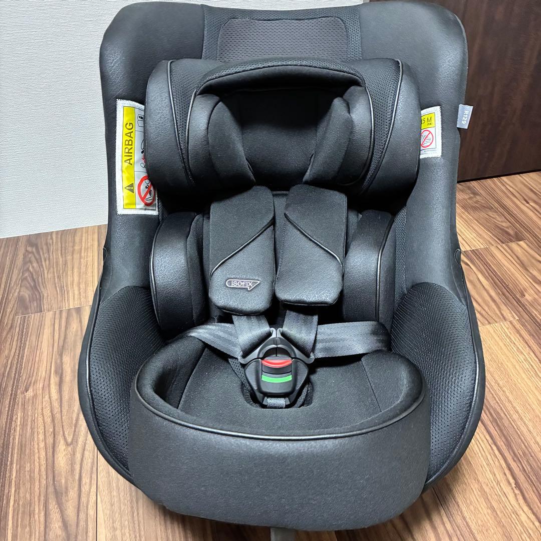 【美品】Aprica チャイルドシート　アカチャンホンポ　クルリラビッテエックス