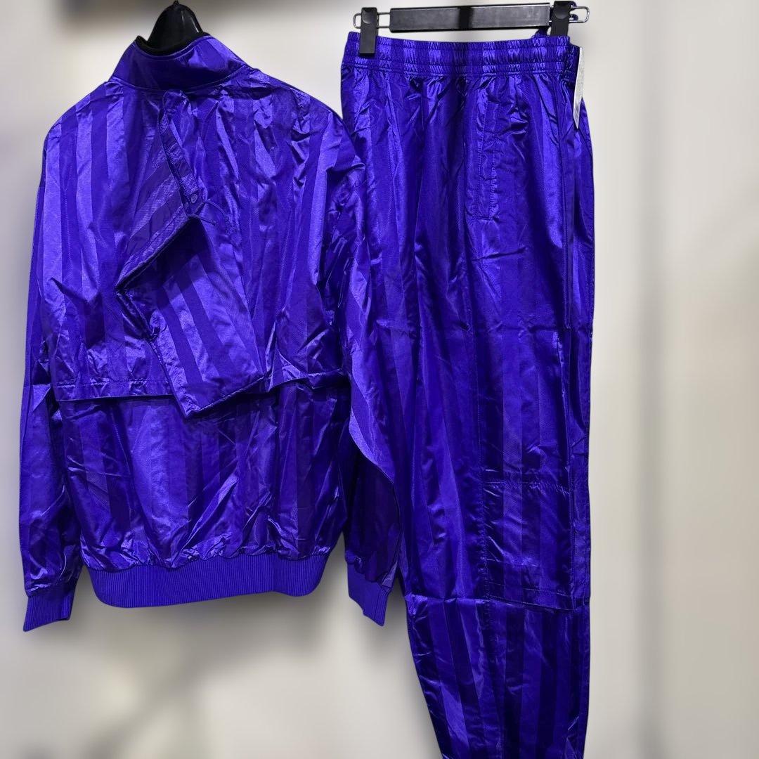 アシックスウィンドブレーカー新品レア