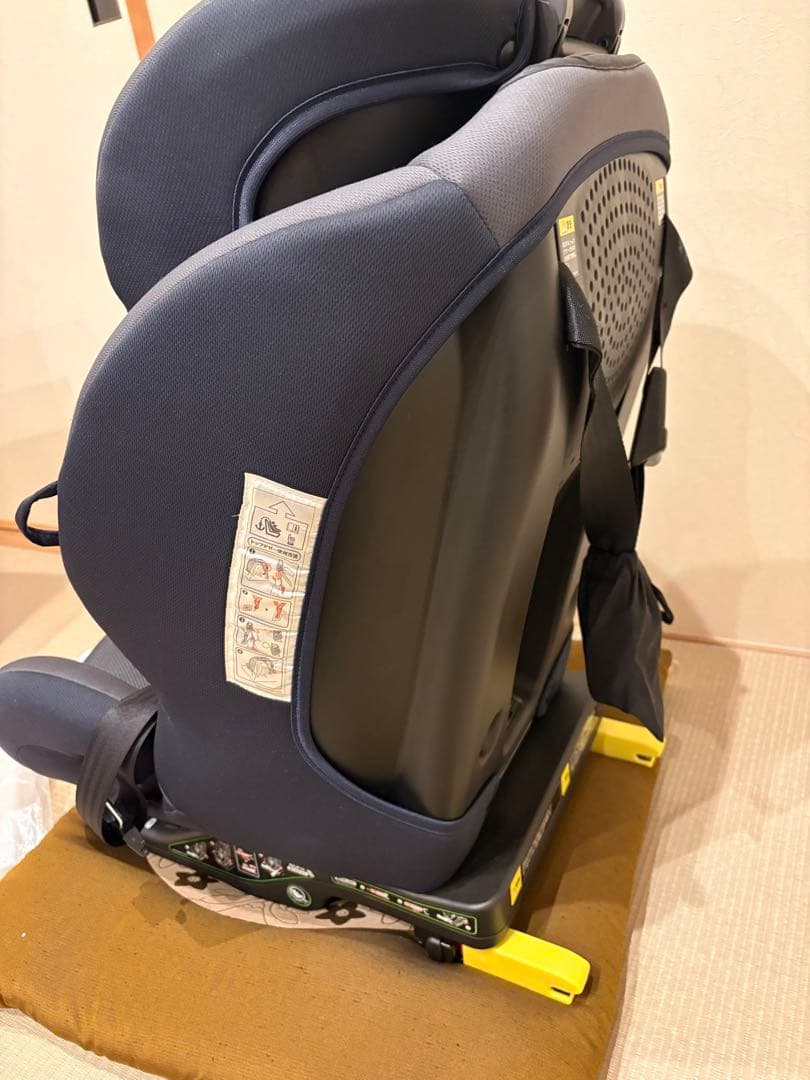 Aprica ISOFIX チャイルドシート