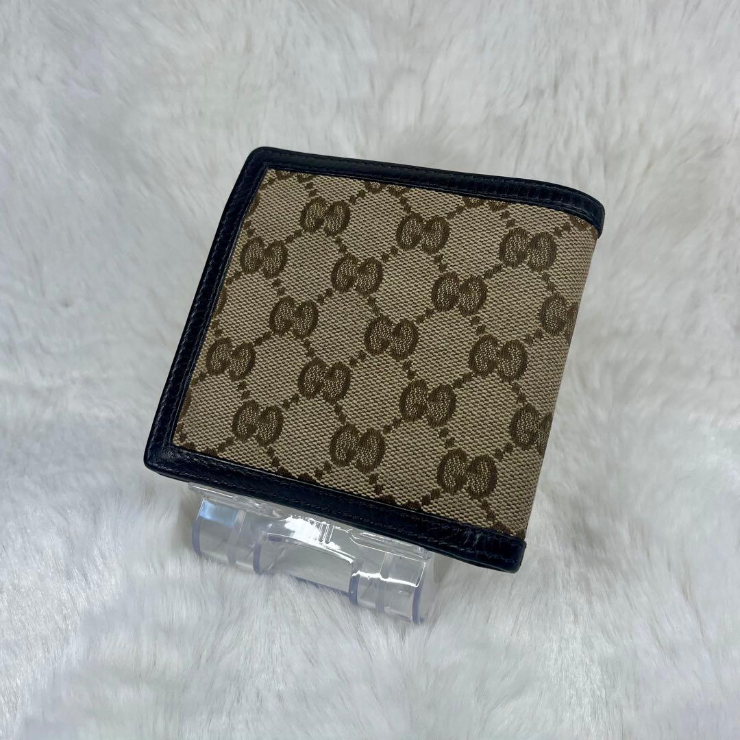 【極美品】GUCCI GGパターン 二つ折り財布
