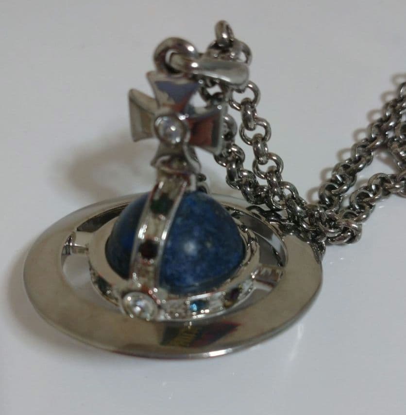 【出品:3/28まで】ヴィヴィアン・ウエストウッド オーブ ネックレス