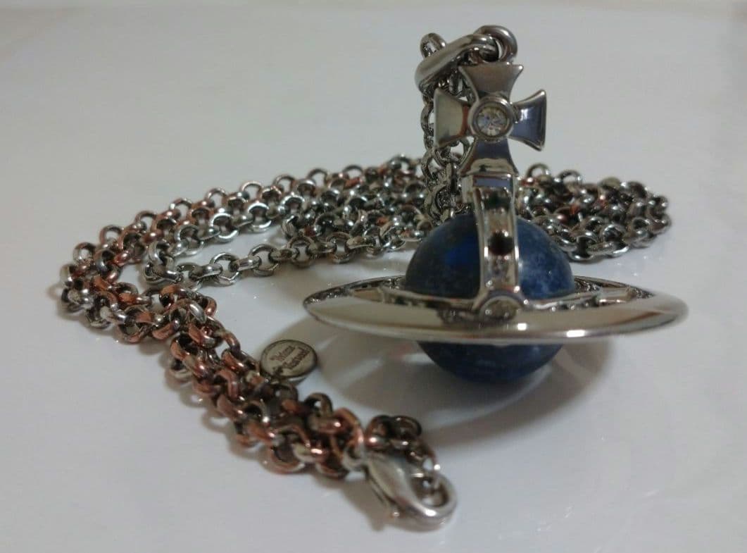 【出品:3/28まで】ヴィヴィアン・ウエストウッド オーブ ネックレス