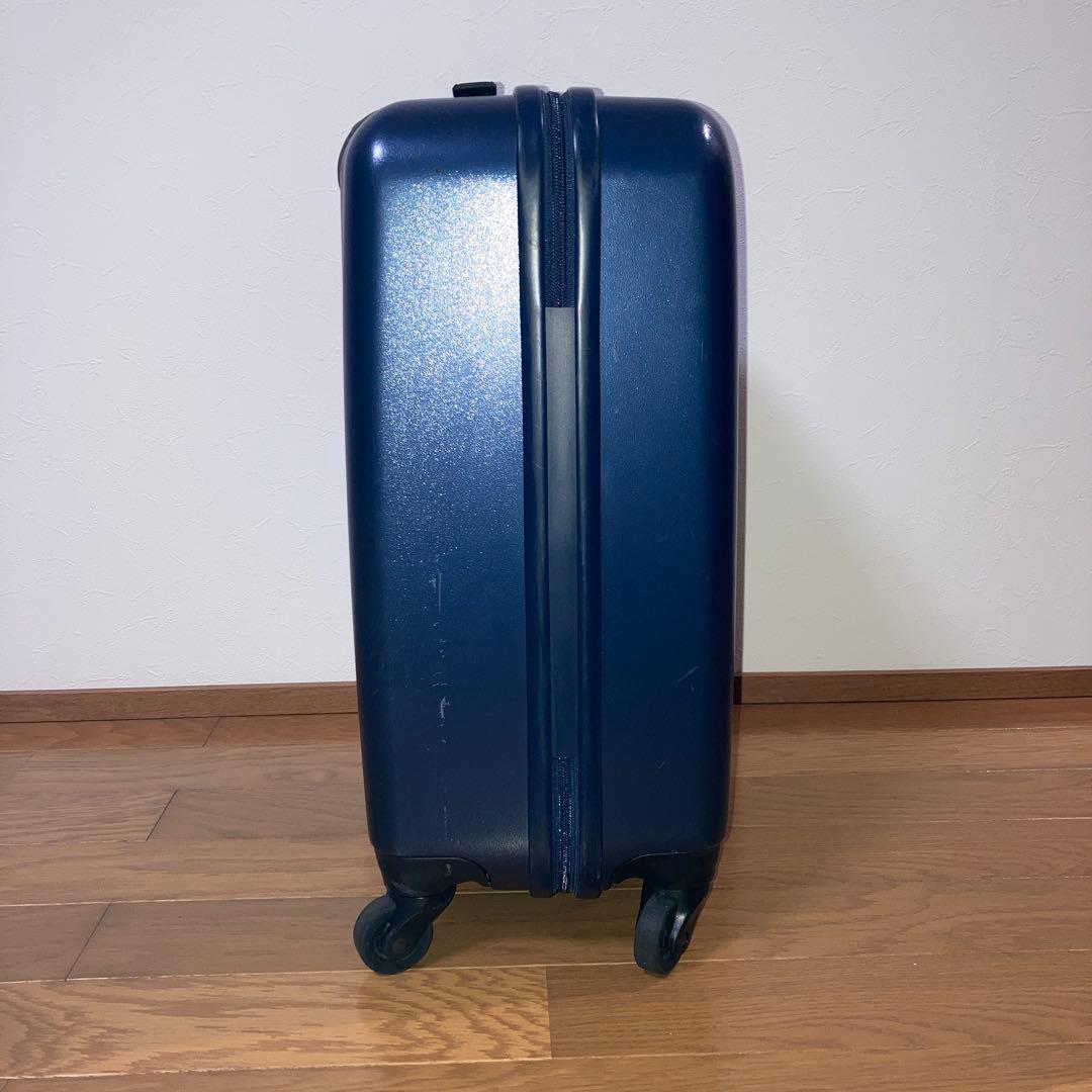 スーツケース　超軽量　エース　日本製　ネイビー　32L 機内持ち込み