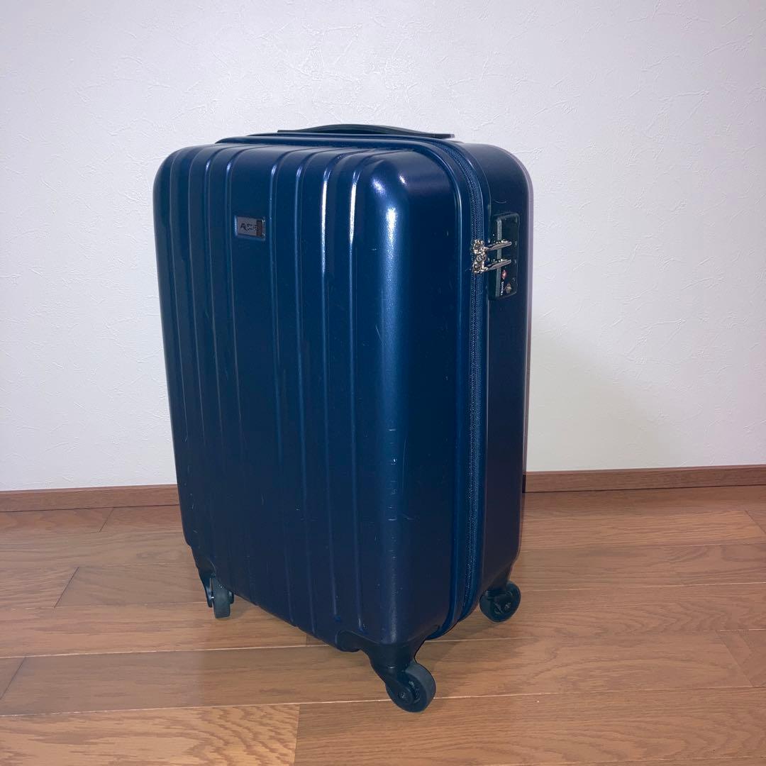 スーツケース　超軽量　エース　日本製　ネイビー　32L 機内持ち込み