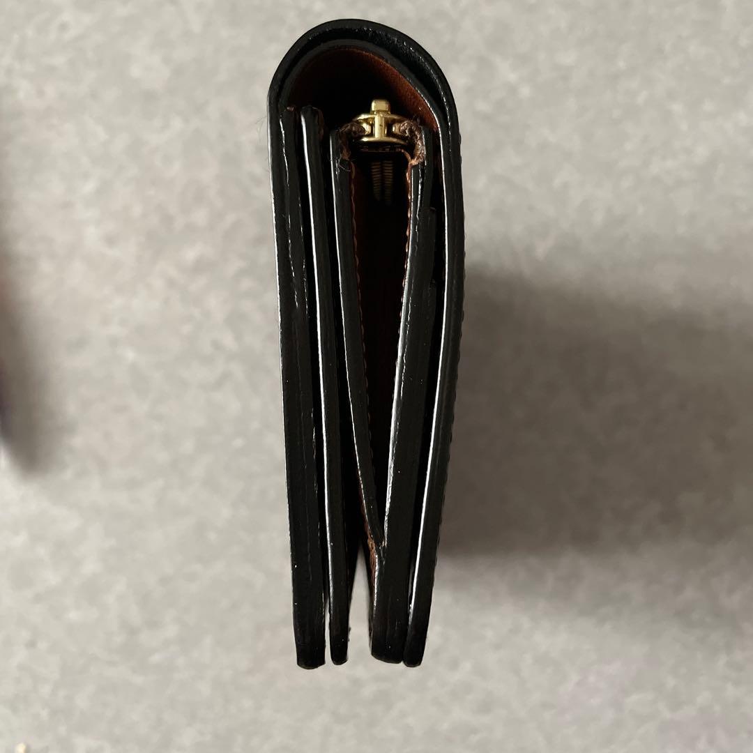 フォルメ　ショートウォレット　サーペンタイン　財布