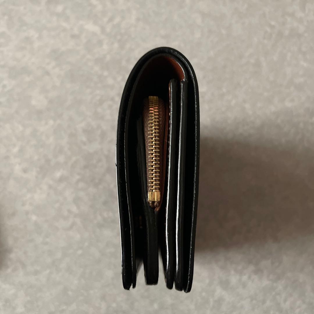 フォルメ　ショートウォレット　サーペンタイン　財布