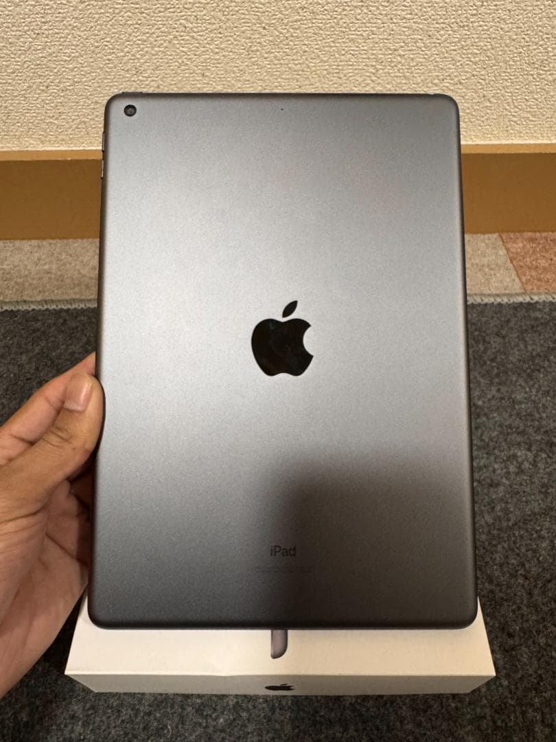 iPad 第7世代 Wi-Fi 32GB ✨ペン付・美品