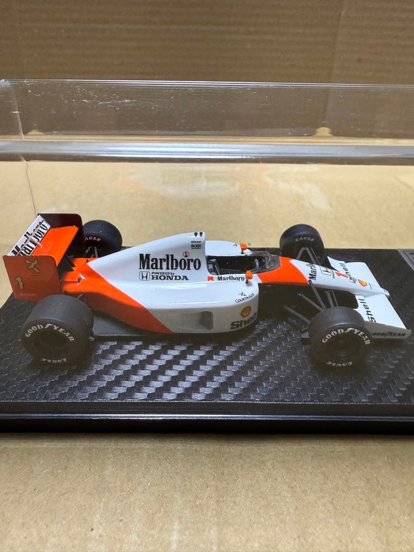 1/43 F1 Flat Out マクラーレンMP4/6