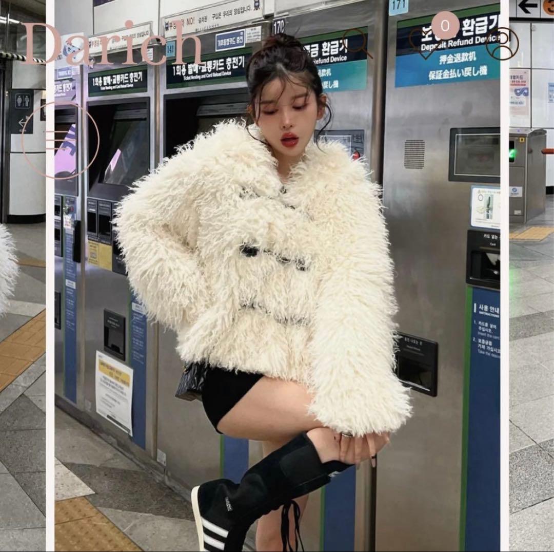 Darich ファーボリュームデザインコート ファーコート