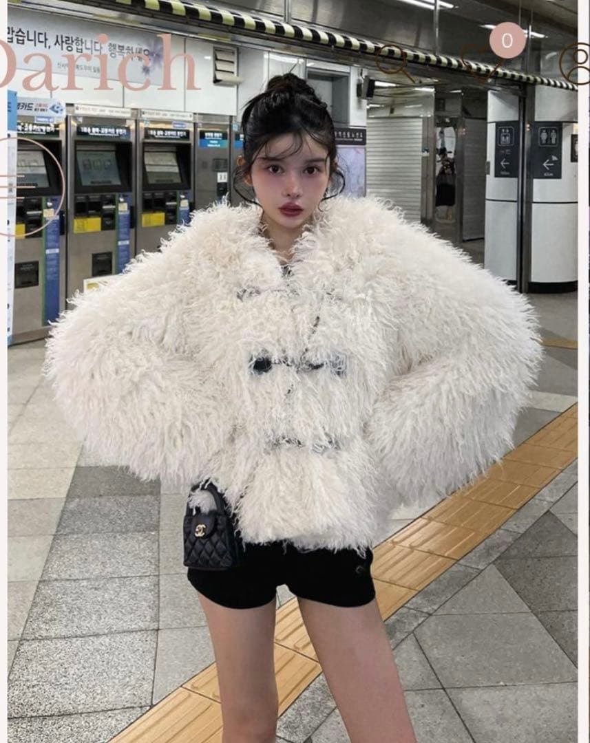 Darich ファーボリュームデザインコート ファーコート