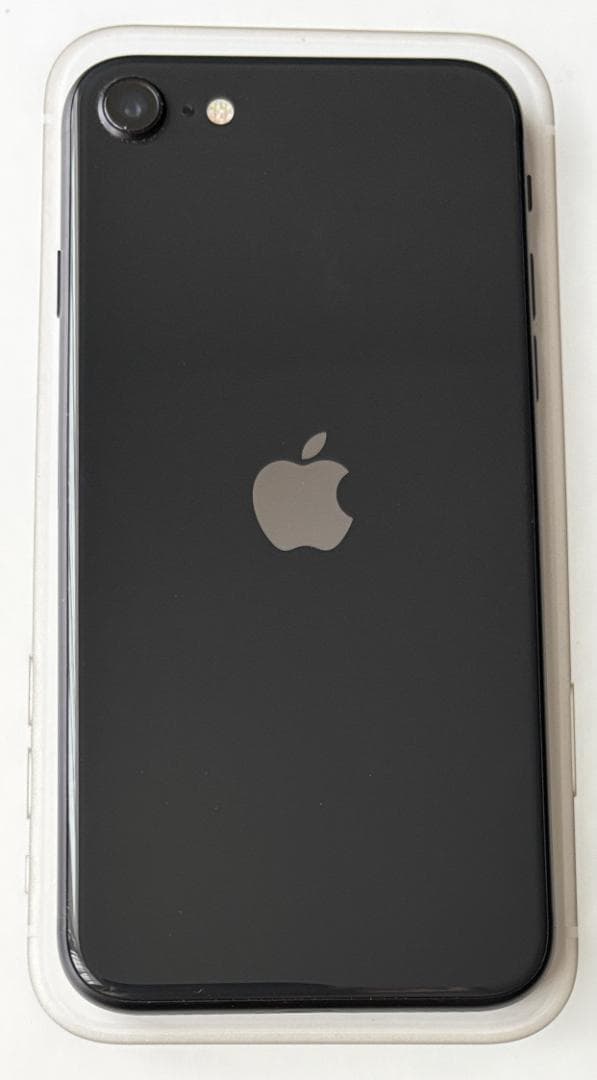 Apple iPhone SE2 　ブラック　 SIMフリー　美品