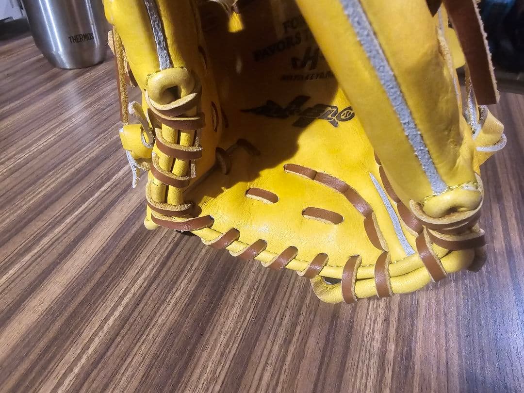 ハタケヤマ　TH-197X　軟式　外野手　右投げ　グラブ