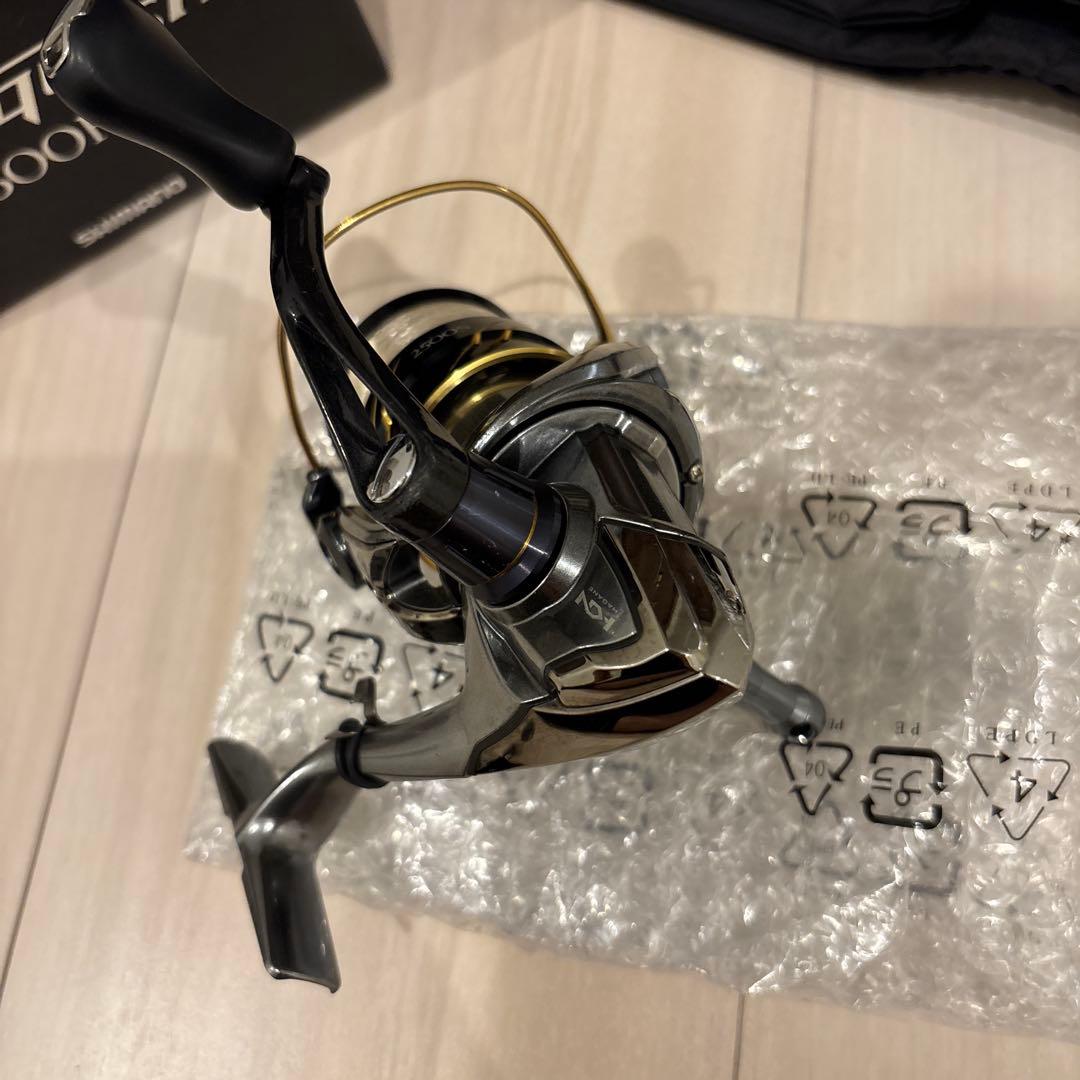 16バンキッシュ　vanquish バス釣り　スピニングリール　ダイワ　シマノ