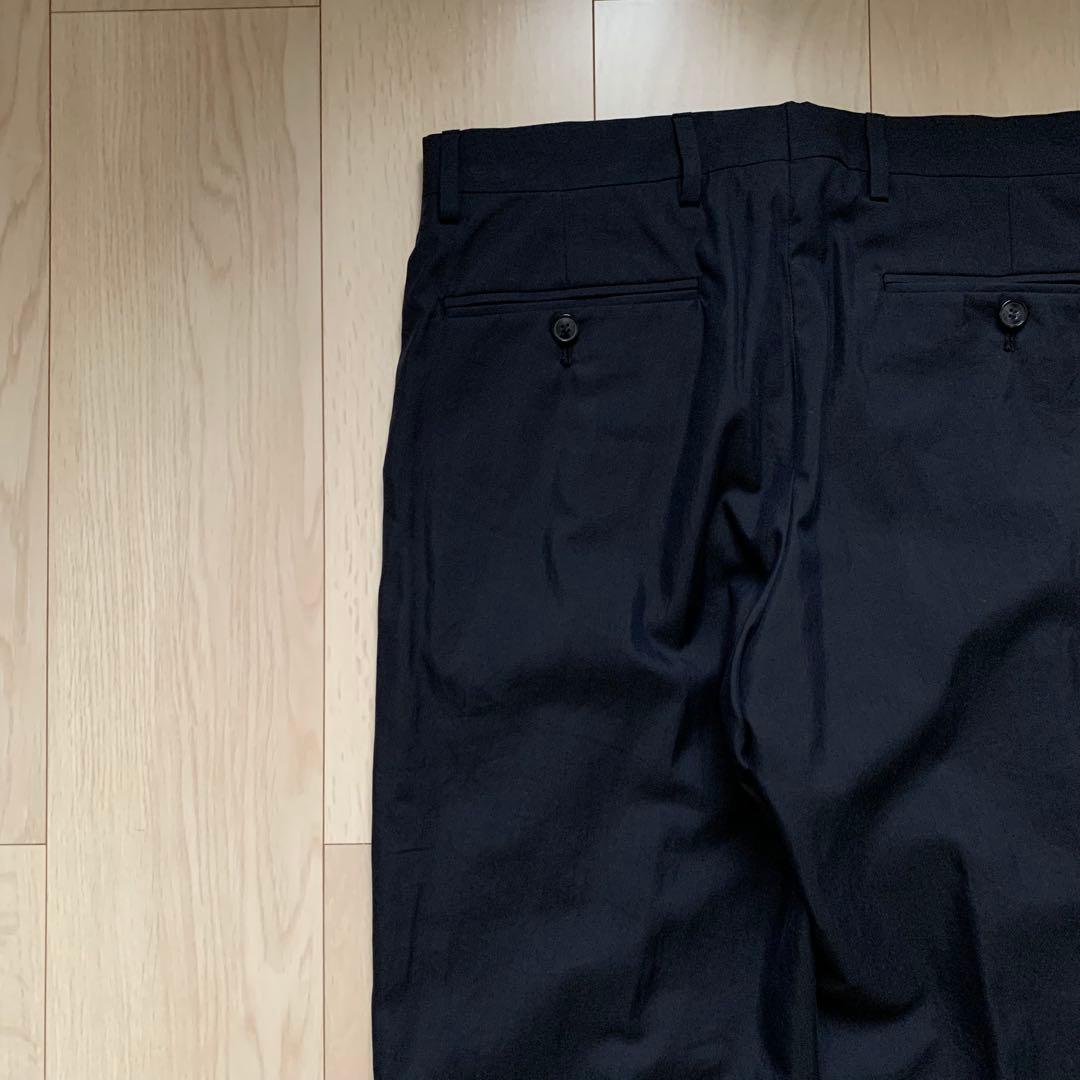 新品未使用　GIORGIO ARMANI イタリア製　スラックス　ネイビー　46