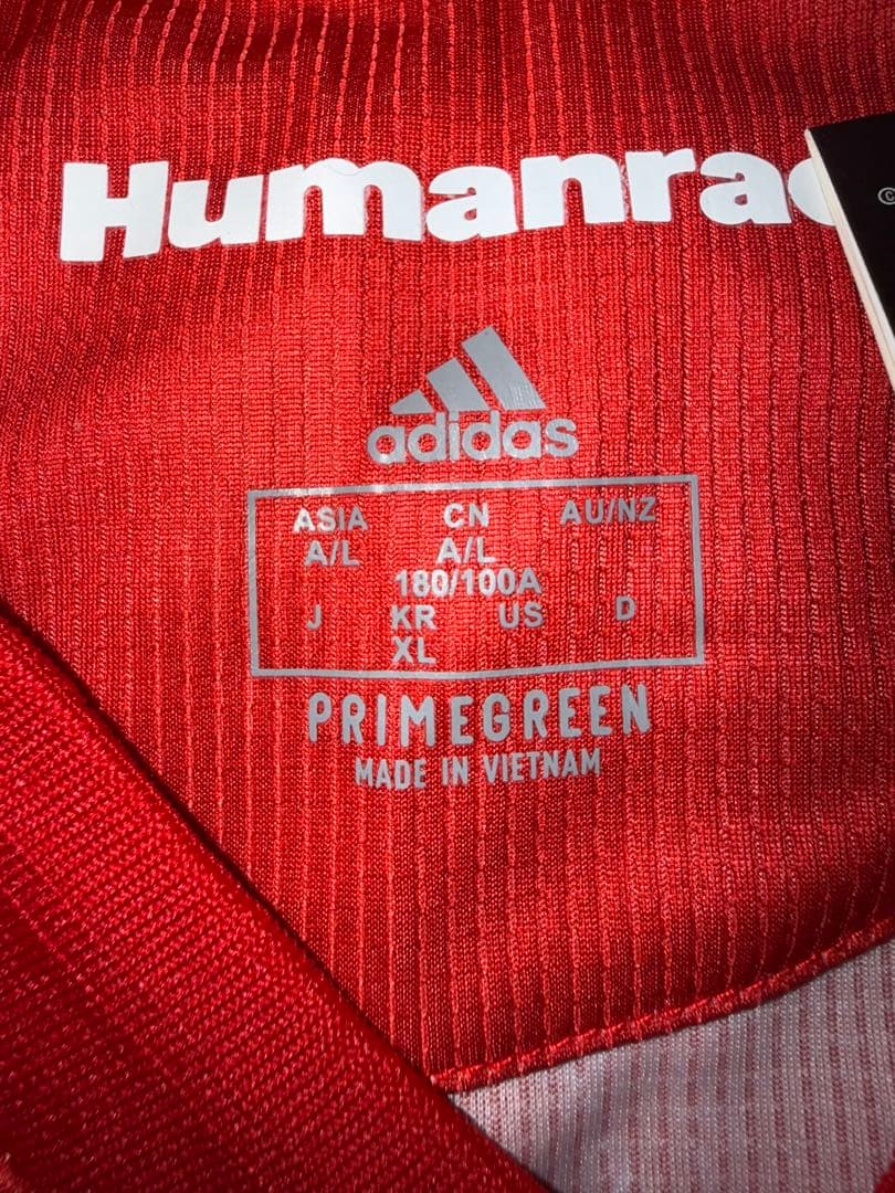 バイエルン ミュンヘン　ユニフォーム　トレーニングウェア