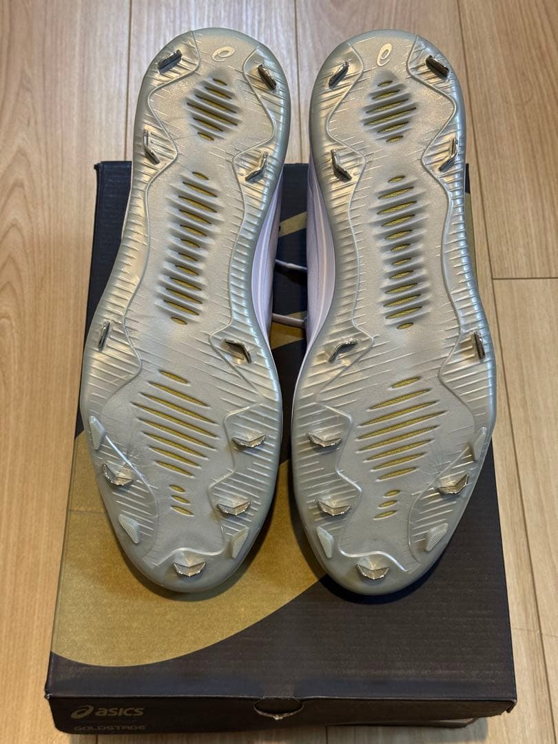 【新品未使用】28cm(白)アシックスGOLDSTAGE I-PRO SETDO