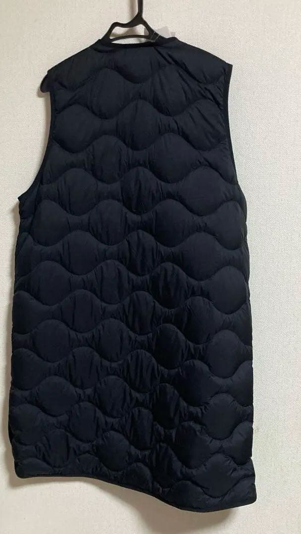 ウルトラライトダウンロングベスト　ブラックLサイズ