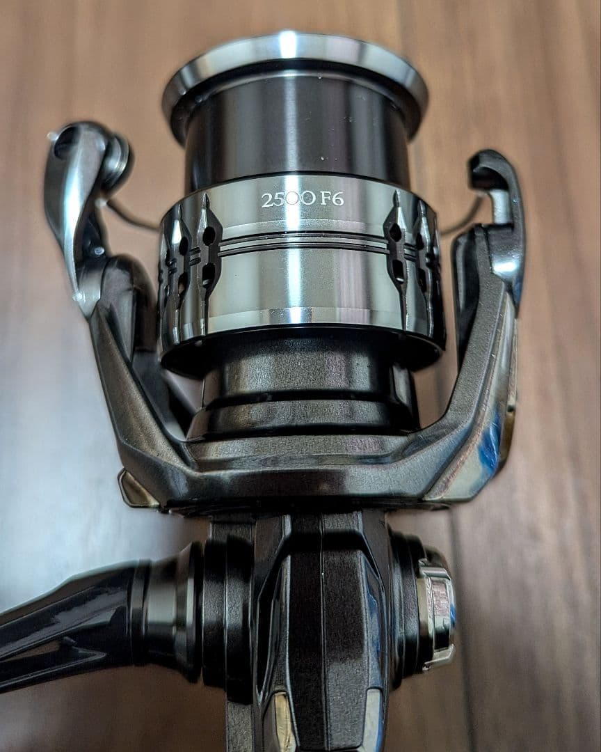 25コンプレックスXR 2500 F6