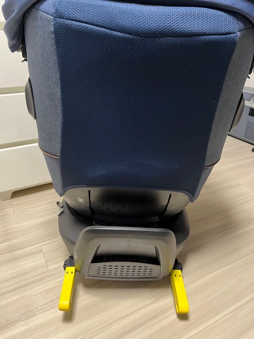 Aprica クルリラビッテエックス　アカチャンホンポ　ネイビー　ISofix付