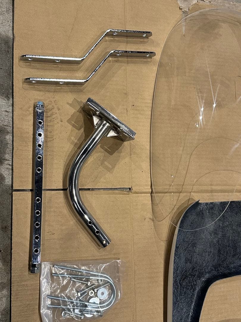 汎用ロケットカウル FRP 白ゲル ・ステー一式セット