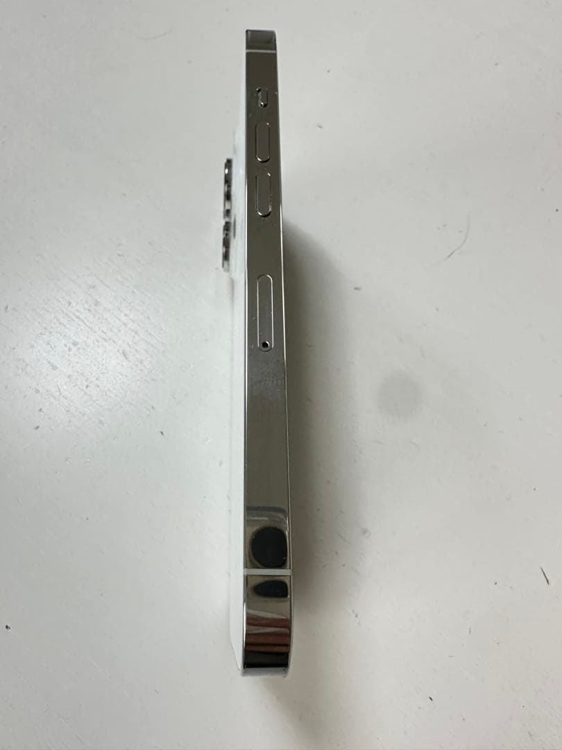 Apple iPhone 14 Pro シルバー 本体 256G