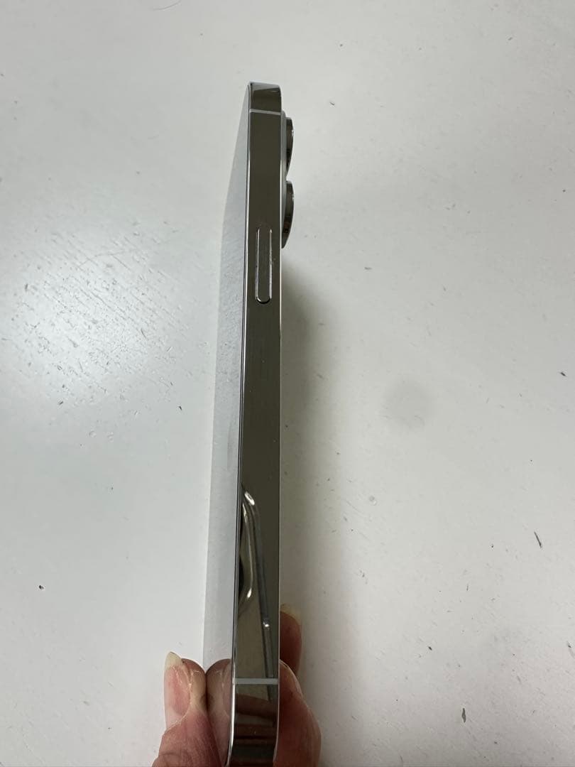 Apple iPhone 14 Pro シルバー 本体 256G