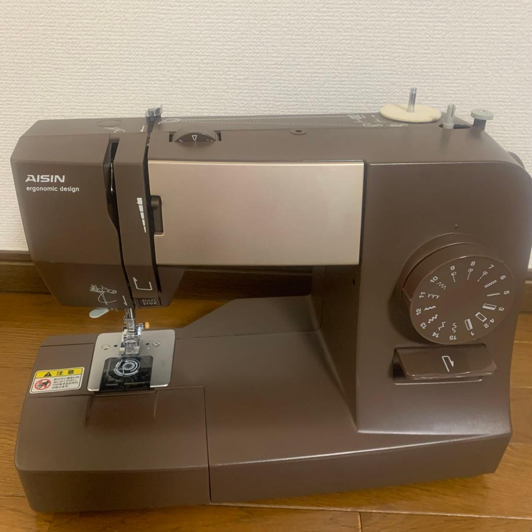 【2/10までセール】アイシン ミシン SP10型 SPD15B 【付属品有り】