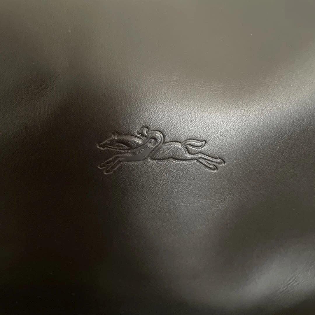 【新品同様】ロンシャンショルダーバッグ黒　オールレザー