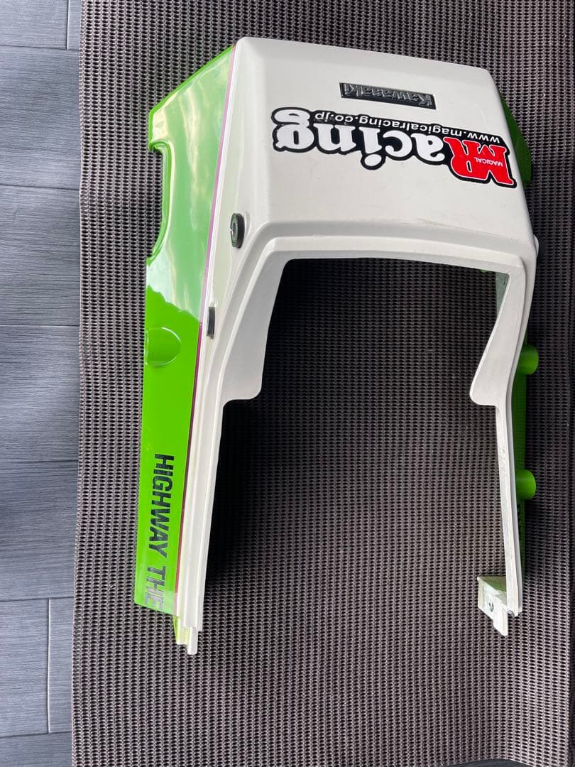 GPZ900R テールカウル