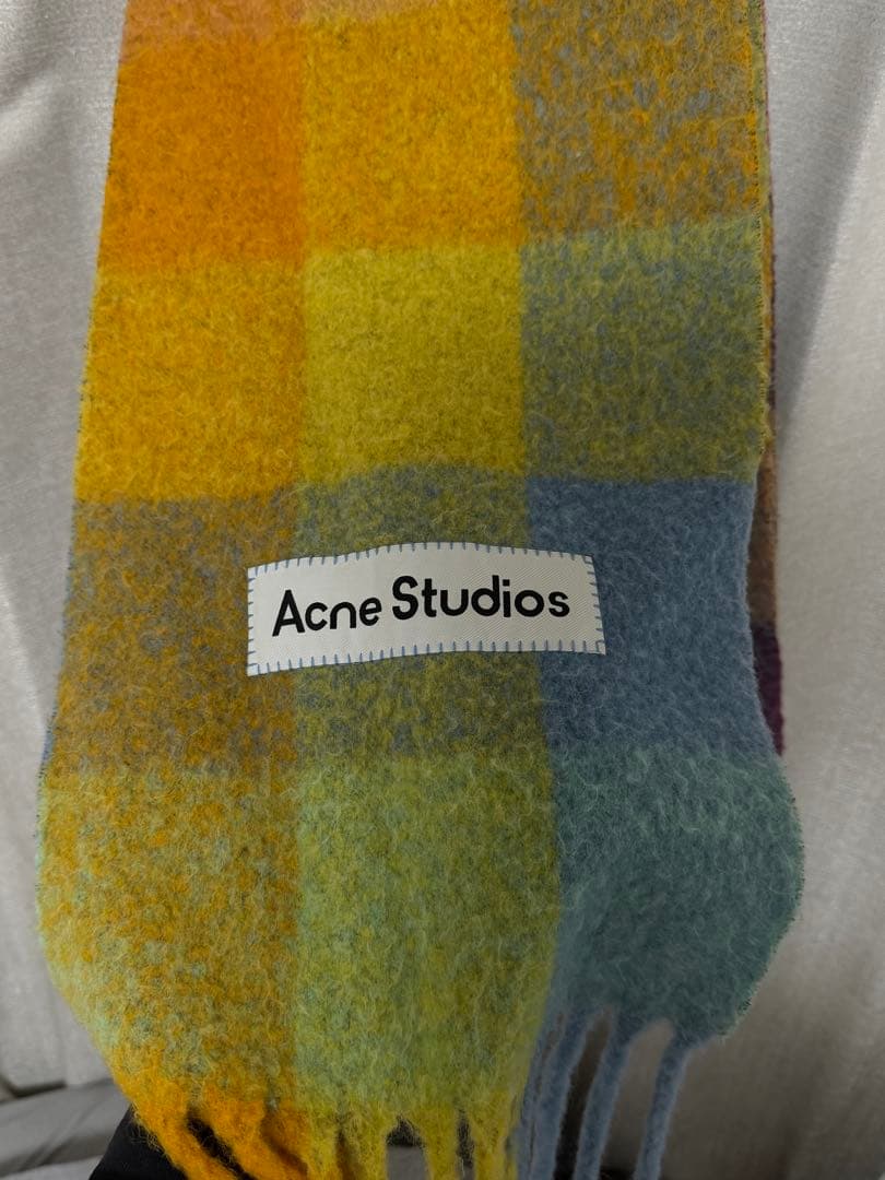 Acne Studios チェック柄マフラー！即日発送！注文した次の日に届きます