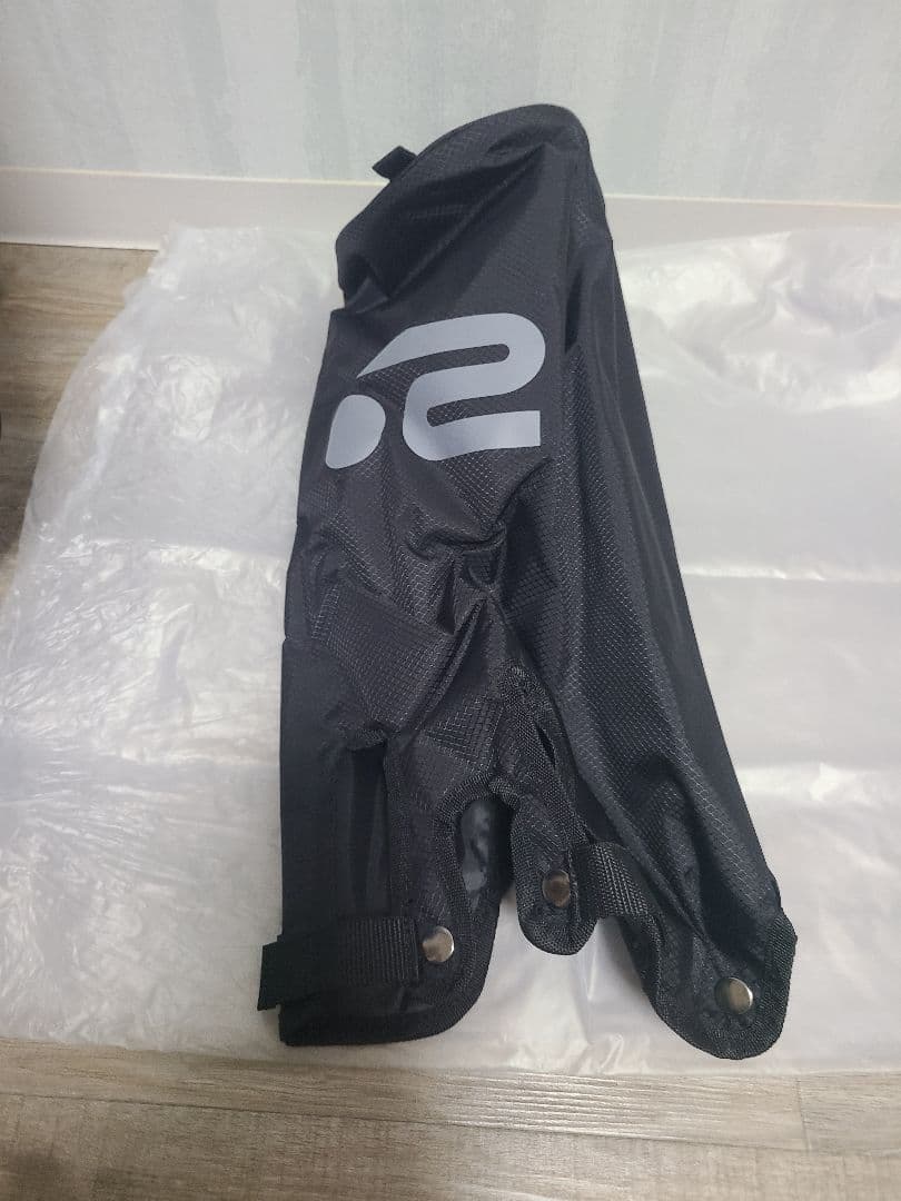 新品 ROSASEN ゴルフ キャディバッグ スタンド式 7型 4分割