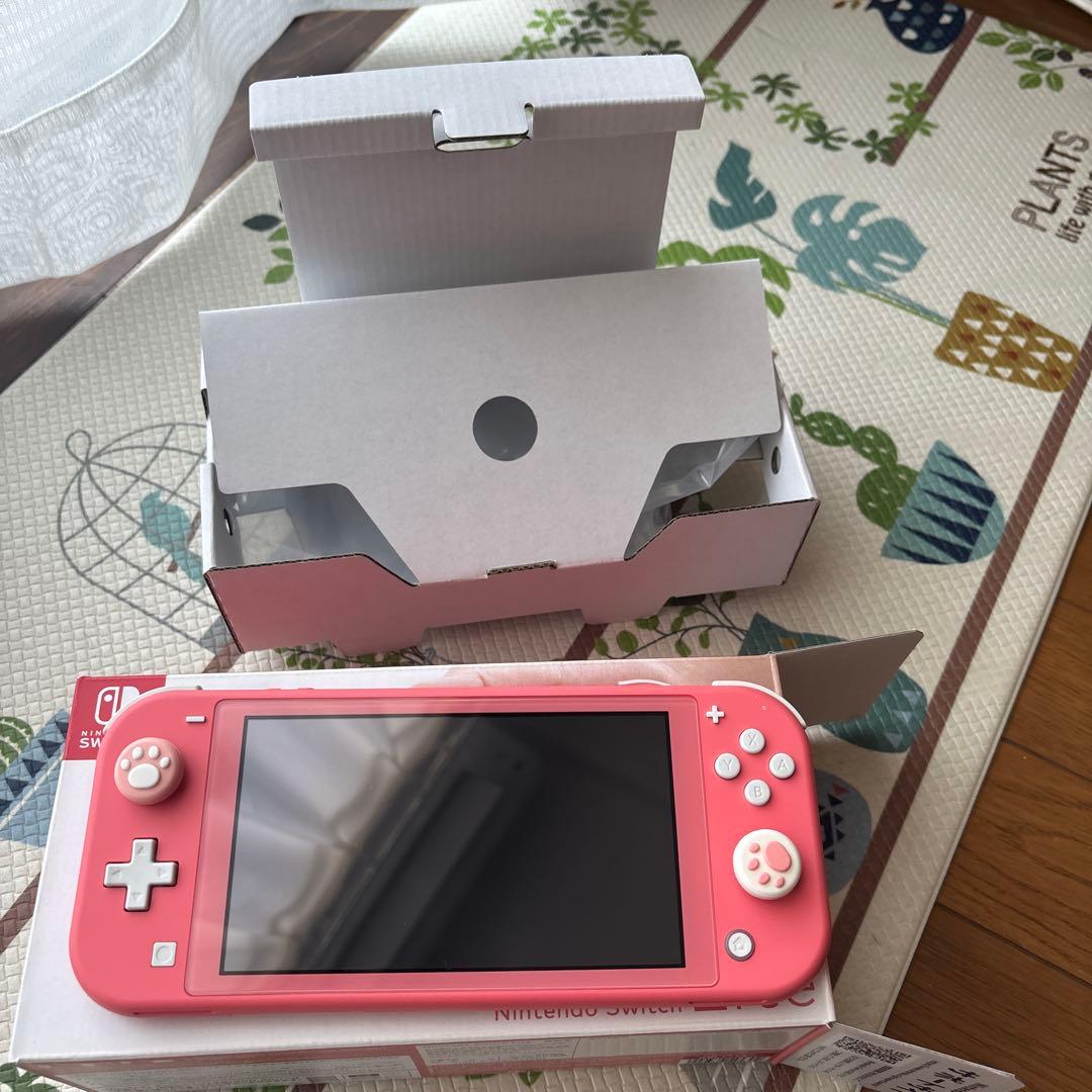 任天堂Switchライト本体　ジャンク品