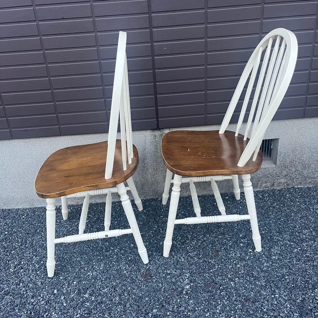不二貿易　木製ダイニングチェア　2脚　アンティーク　カントリー　ウィンザーチェア